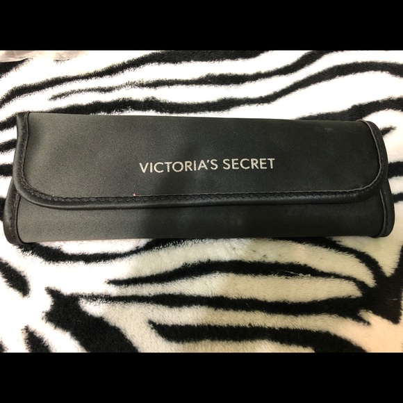 Victoria secret makeup brush set